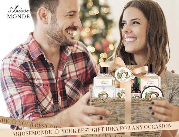 Coconut Scent Bath & Shower Basket Gift Set